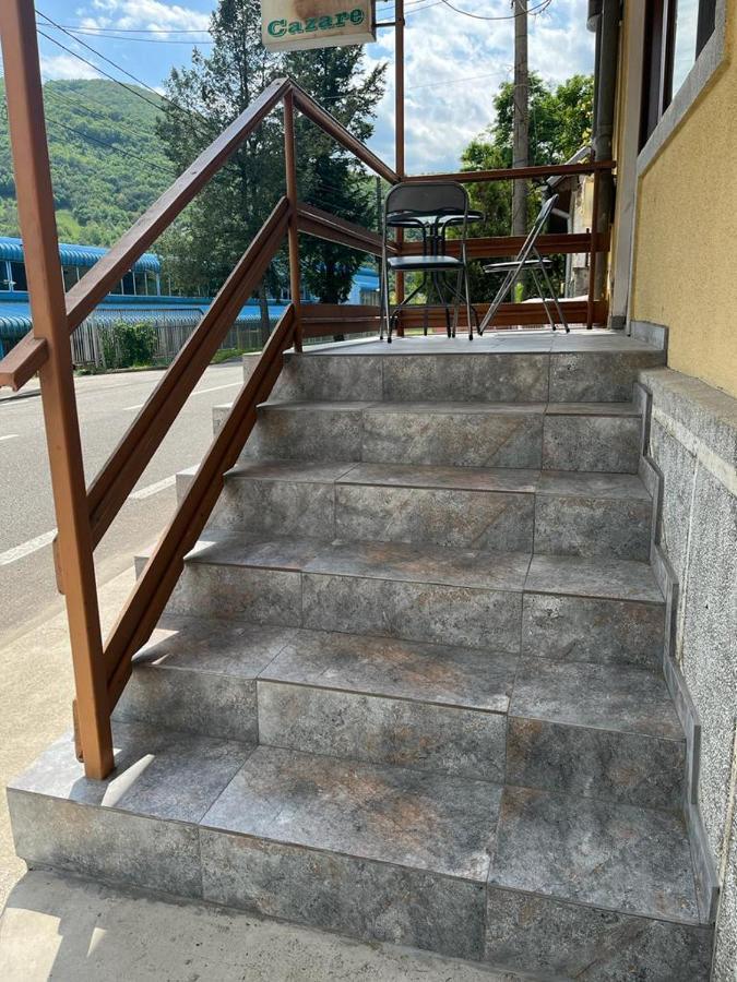 Casa Dina Hotell Băile Herculane Exteriör bild