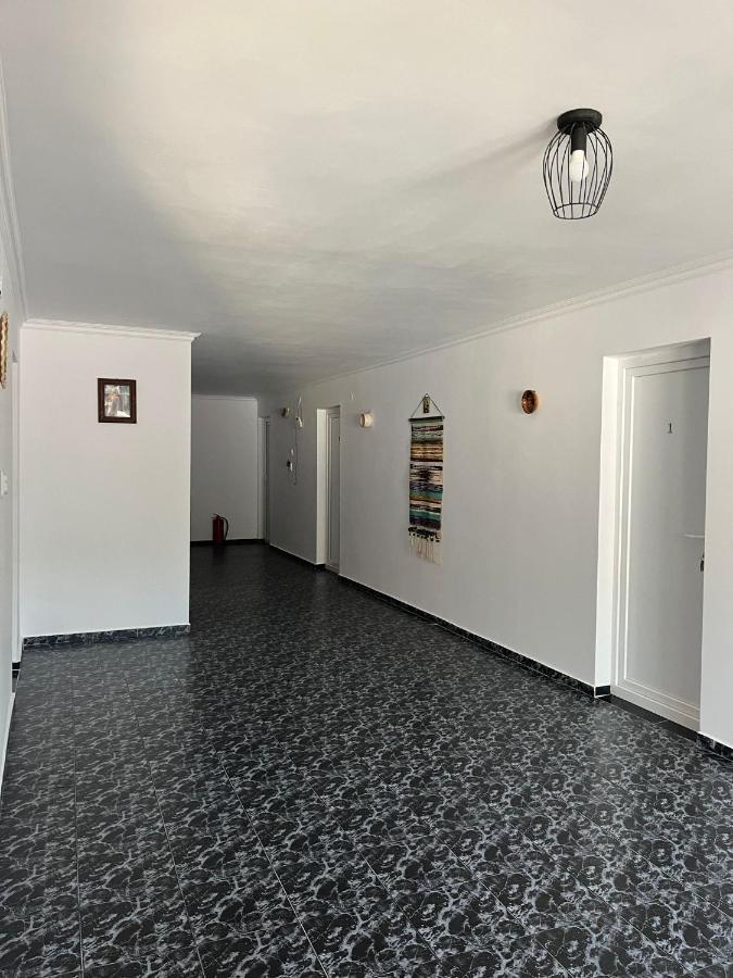 Casa Dina Hotell Băile Herculane Exteriör bild